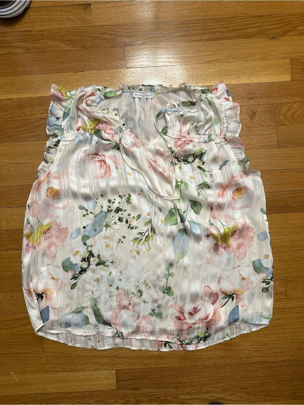 Romantic Ruffle Floral Sleeveless Top - Soft Pink & White Size 1x